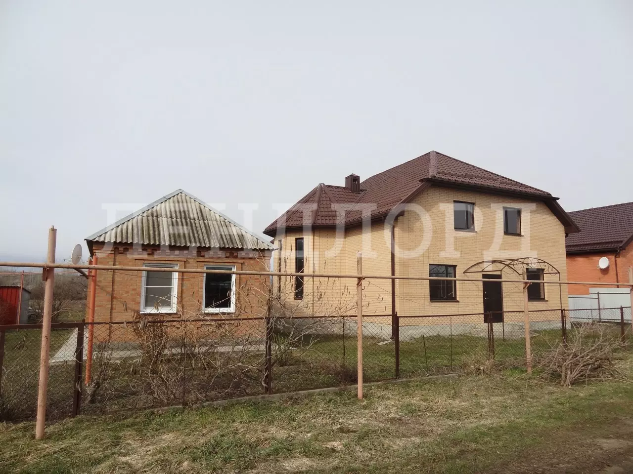 Продажа дома 232.6 м² по адресу переулок Космонавтов, 8 в станица Грушевская,  объявление 22423